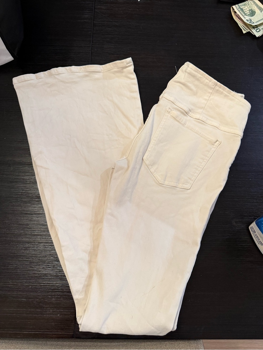 Women’s Cream High-Waist Jeans